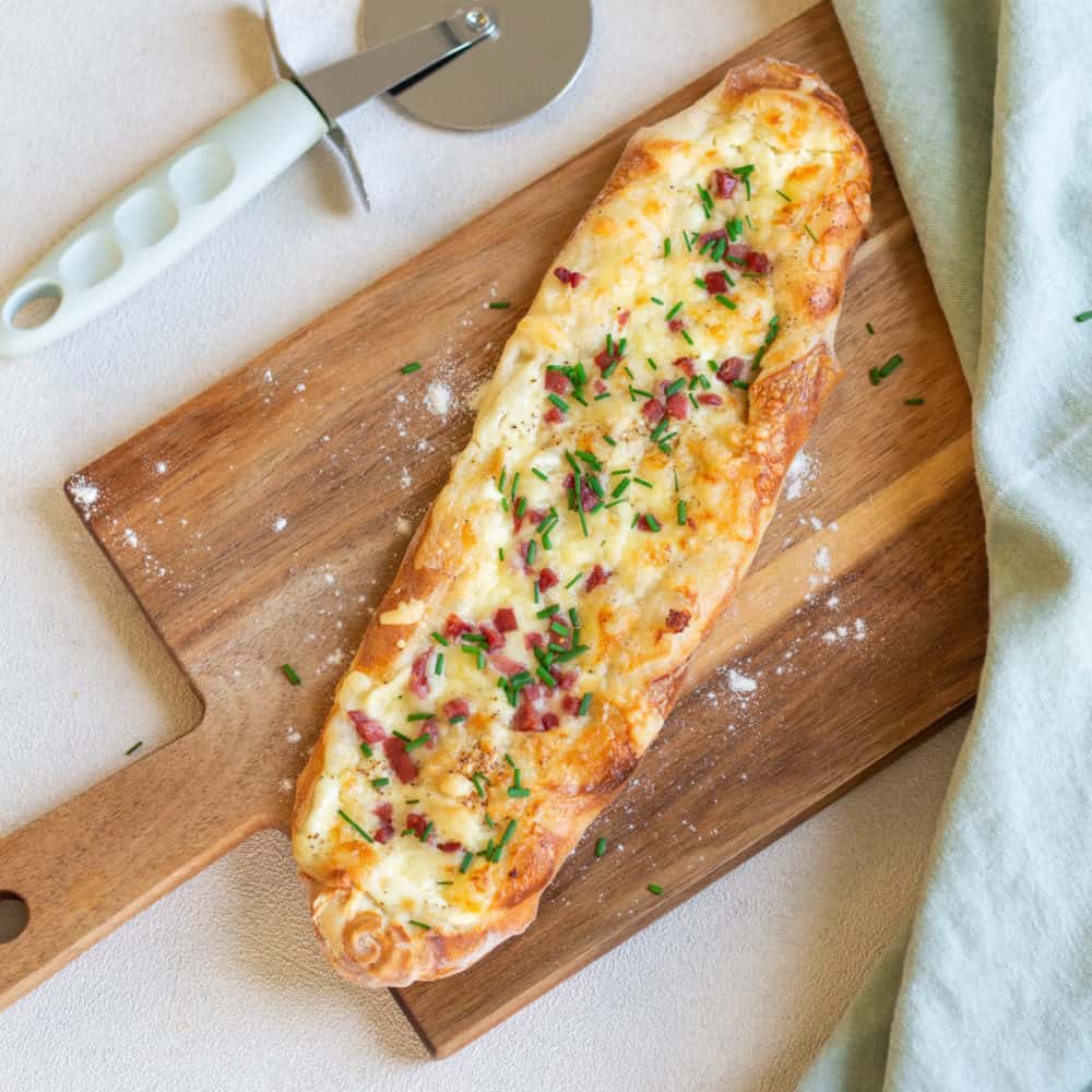 Rahmfladen aus Laugenbrezel - CUISINI - Der Food Blog für einfache und ...