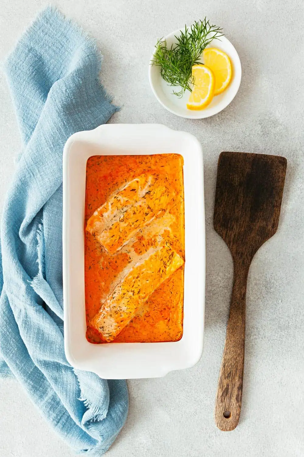 Lachs im Backofen in Sahne-Soße - einfaches Gratin Rezept