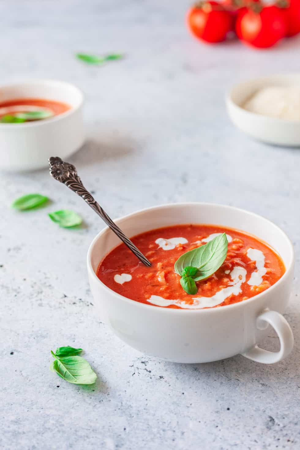 Schnelle Tomatensuppe mit Reis &amp; passierten Tomaten