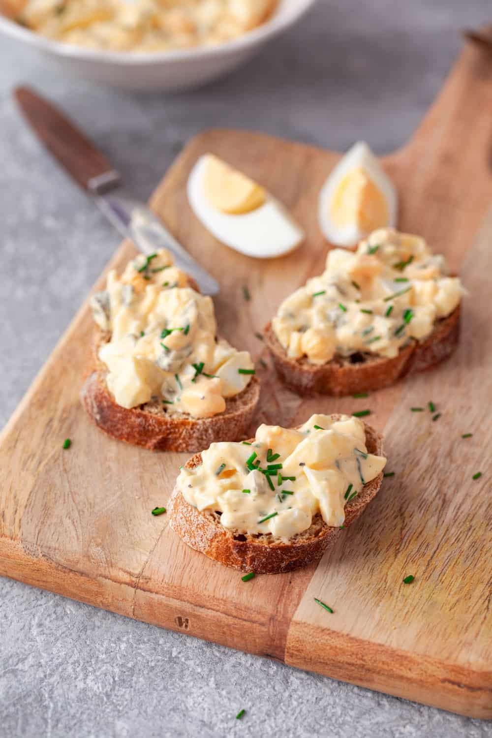 omas-bester-eiersalat-einfaches-schnelles-rezept-12 Schoko Muffins - super saftig mit Öl & Kakao (bestes Rezept)