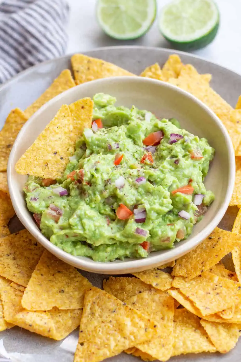 Guacamole - einfacher Avocado Dip nach dem Original