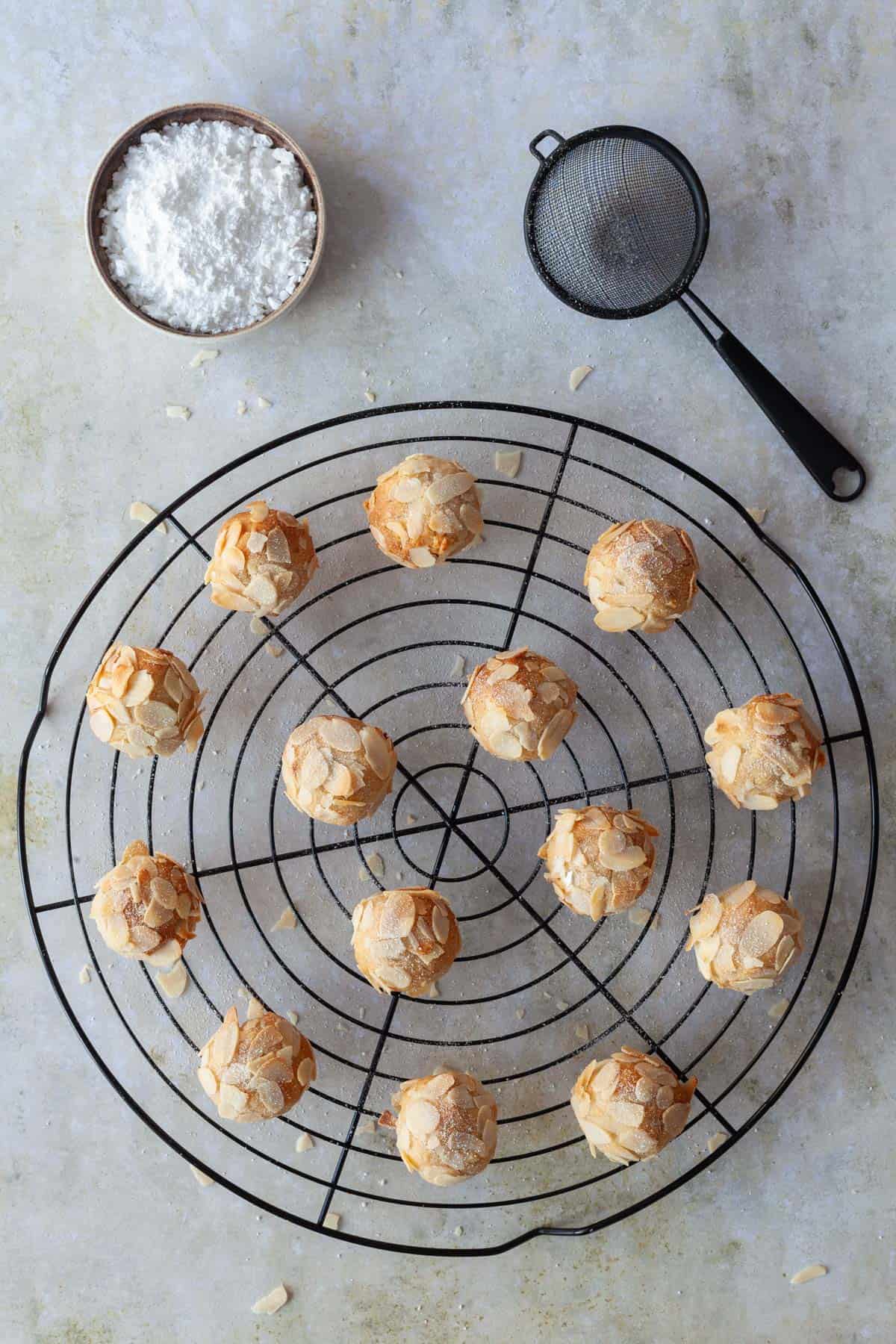 marzipan-plätzchen-mit-mandeln-saftig-und-einfach-4 Maultaschenauflauf - einfach und schnell