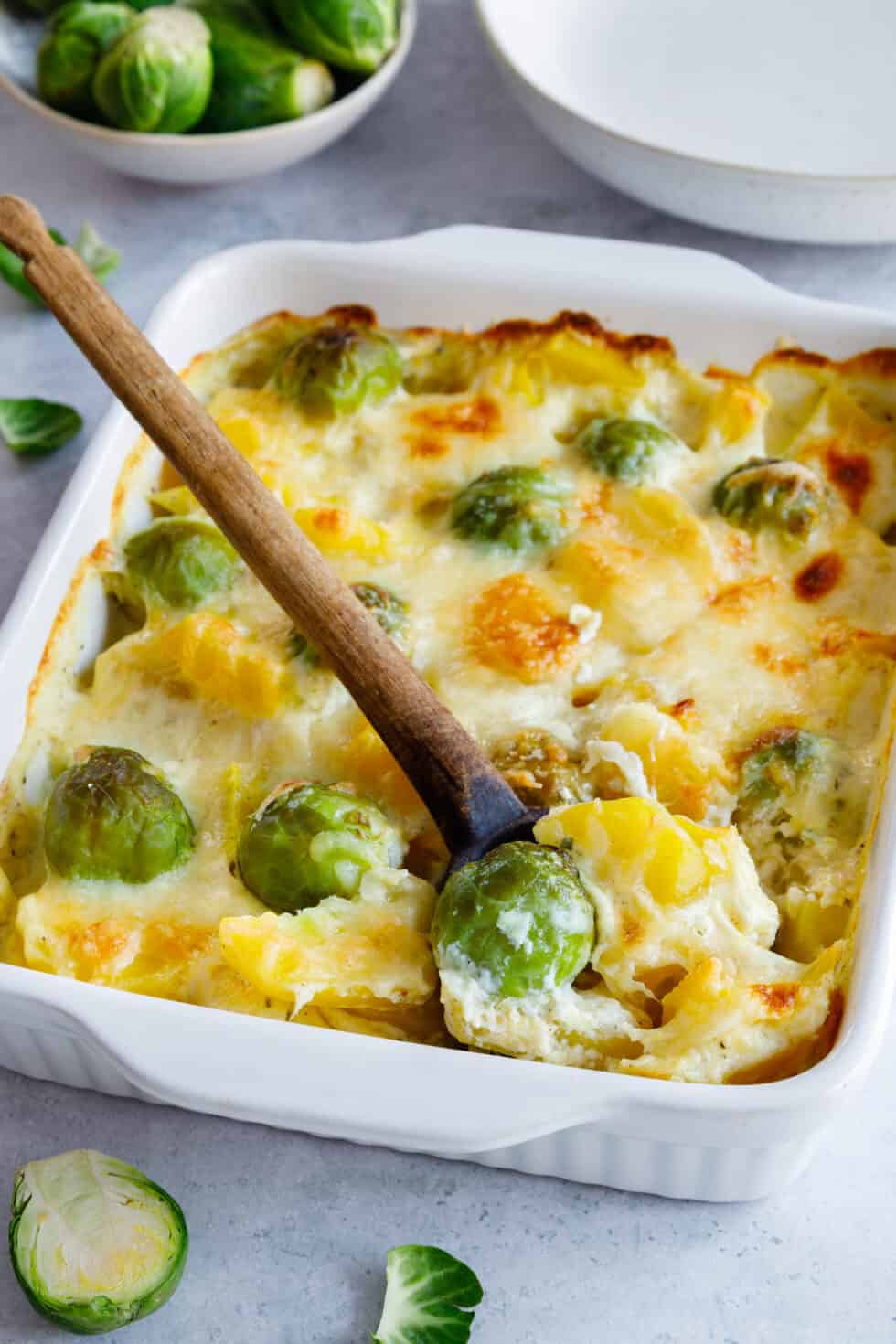 Rosenkohlauflauf - mit Kartoffeln &amp; Käse, so einfach
