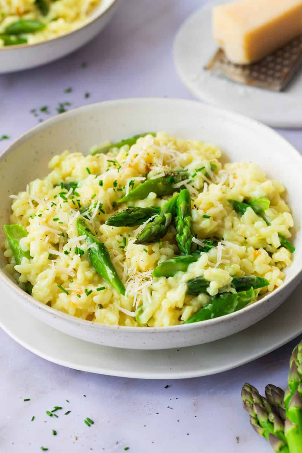 Spargelrisotto Rezept mit grünem Spargel - cremig &amp; einfach